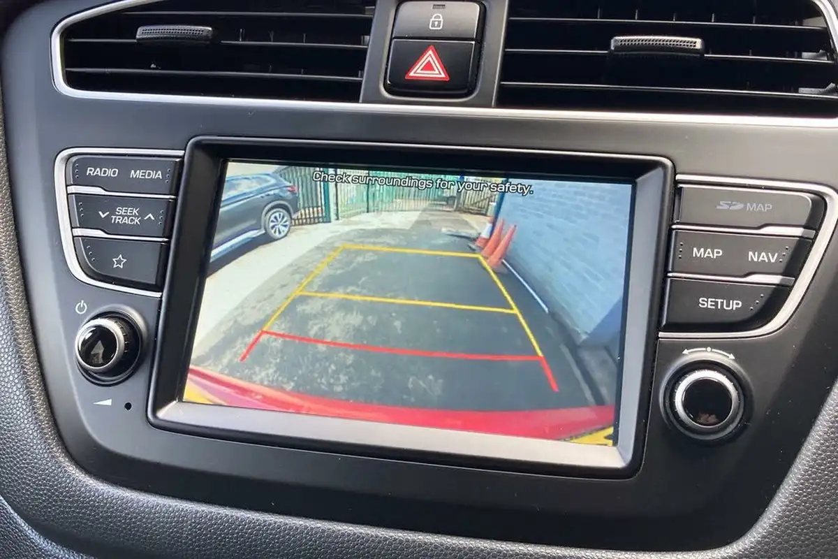 2019-hyundai-i20-10-t-gdi-premium-nav-isg-hatchback-5d-big-22