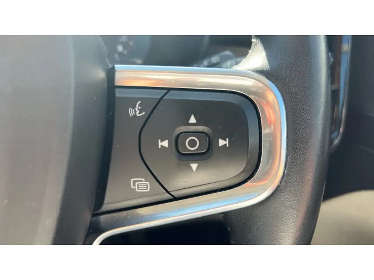 2020-volvo-xc40-15-t3-inscription-geartronic-big-30