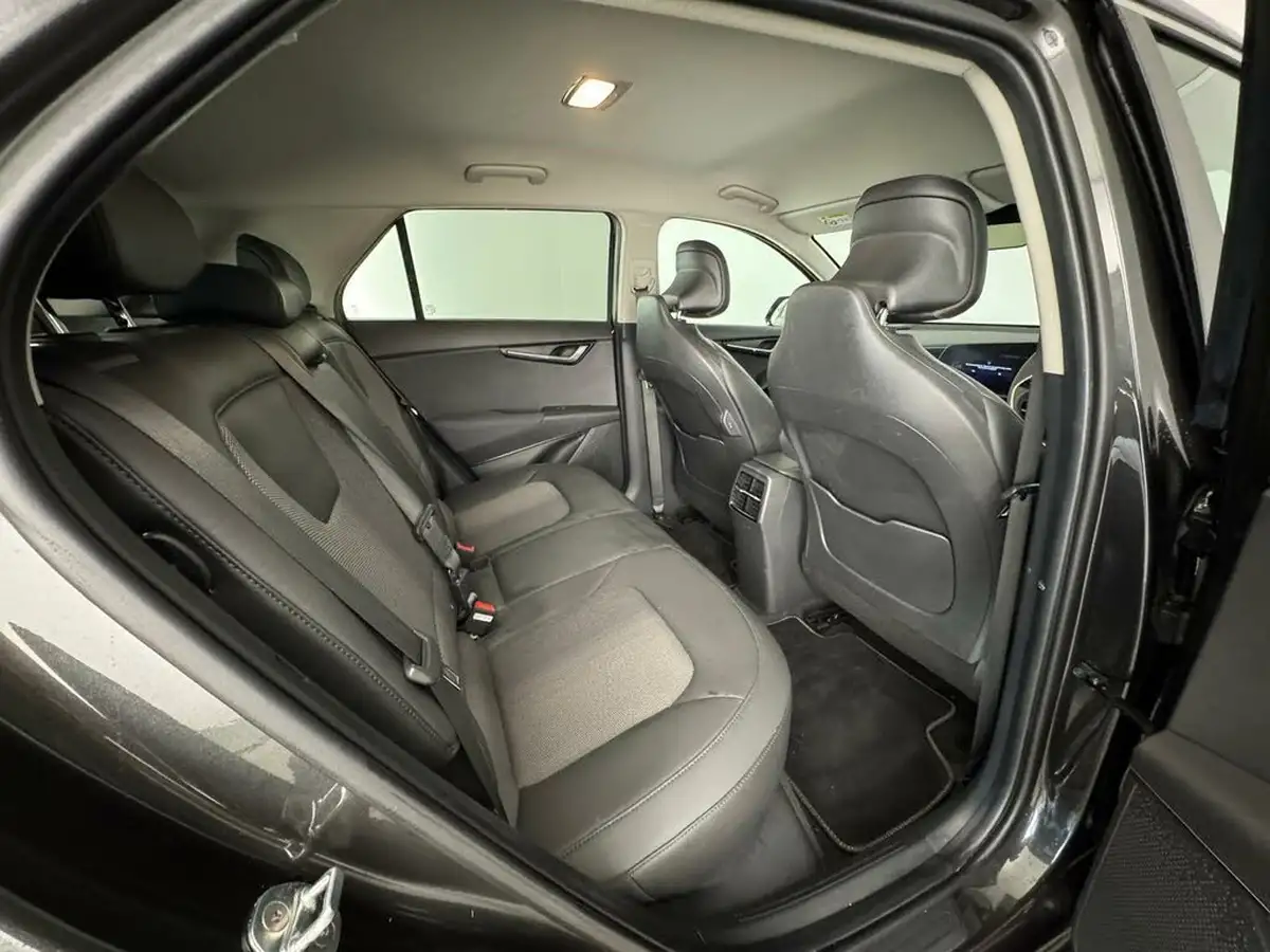 2022-kia-e-niro-ev-3-big-15