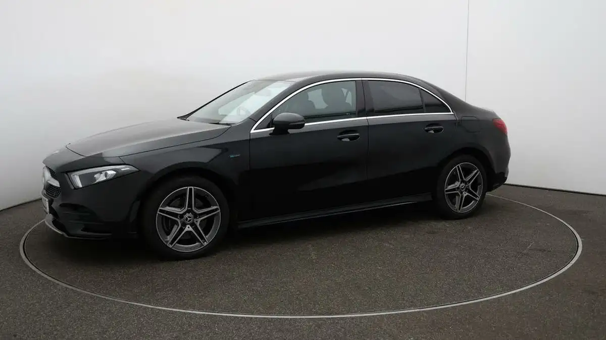 2021-mercedes-benz-a-class-13-a250e-amg-line-saloon-4d-big-58