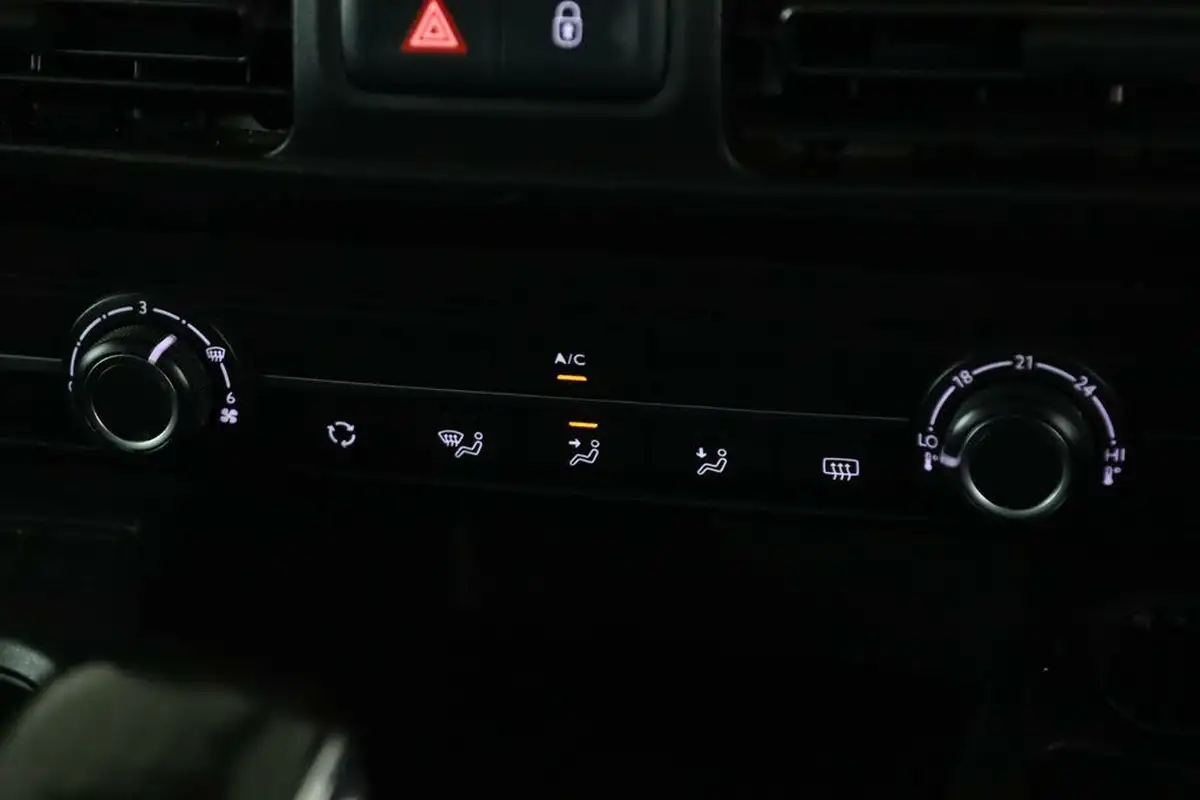 2020-vauxhall-combo-life-15-energy-130ps-big-22