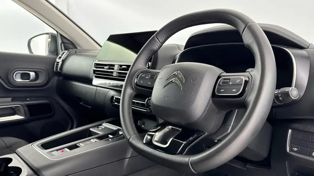 2022-citroen-c5-aircross-15bluehdi-shine-ss-eat8-big-8