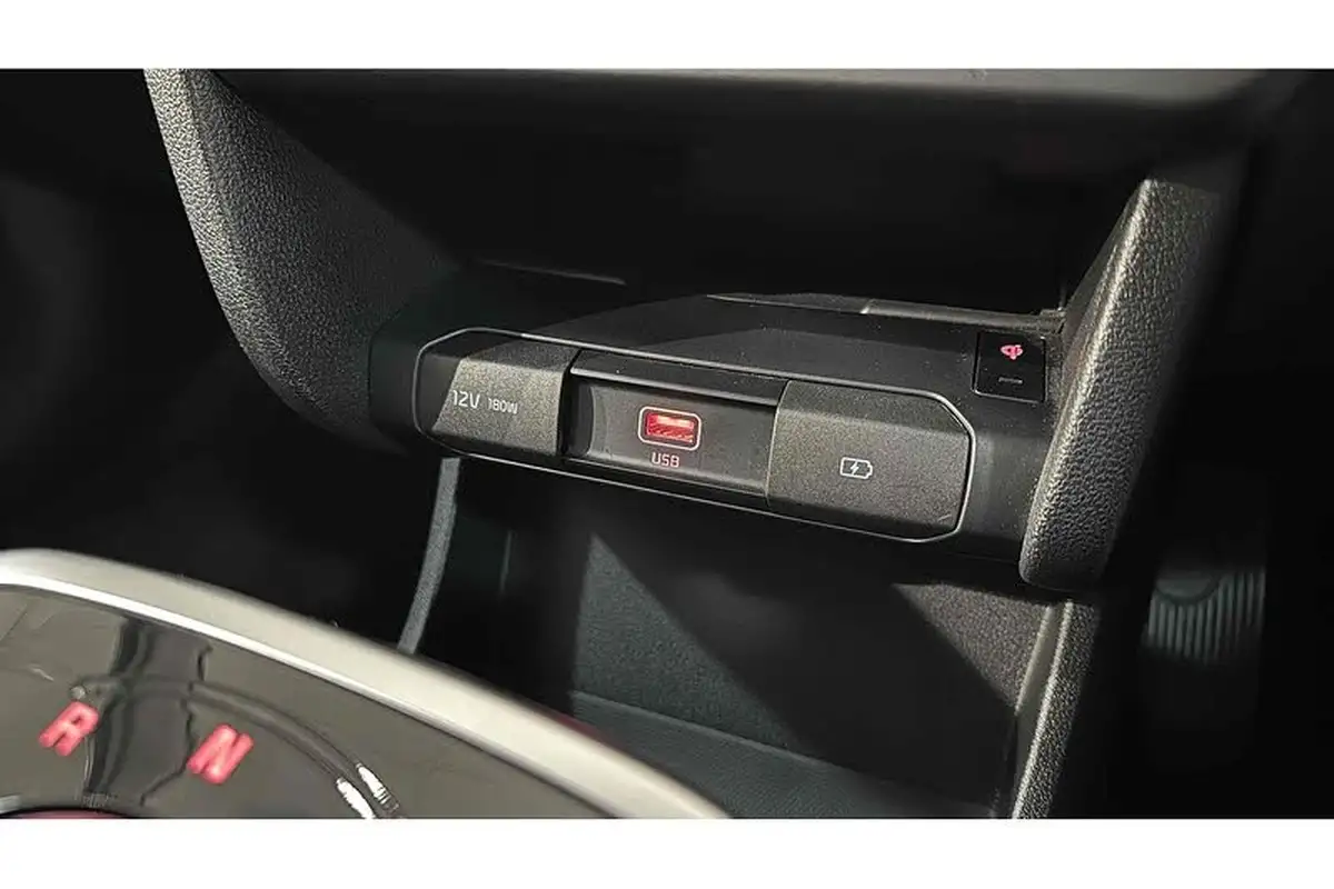 2022-kia-e-niro-ev-3-big-39