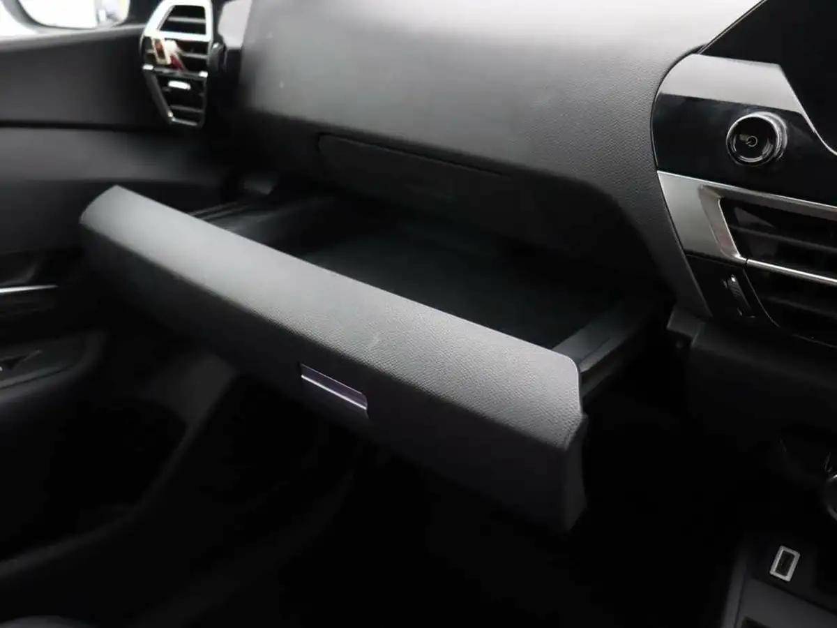 2024-citroen-c4-12-puretech-plus-130ps-ss-big-23