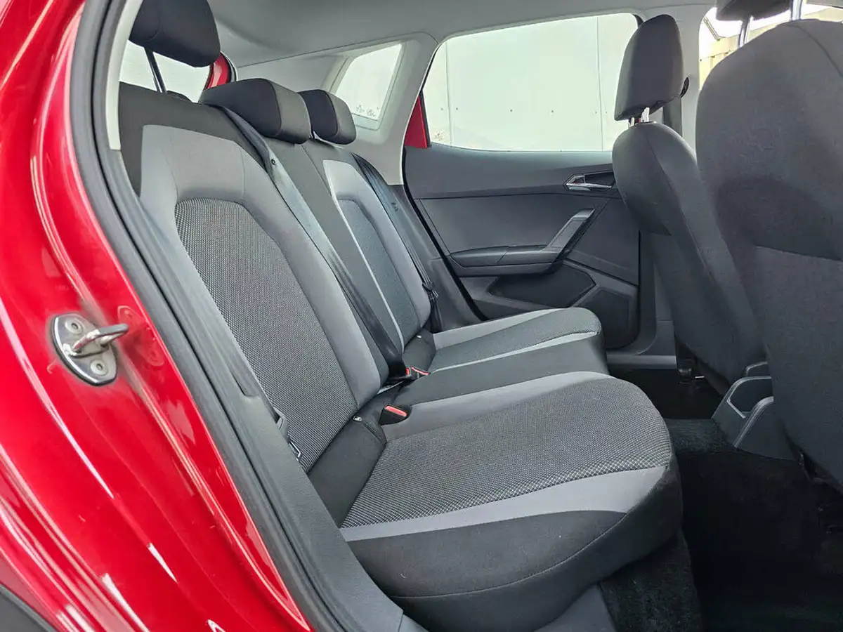 2020-seat-arona-big-8