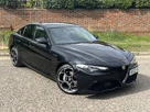 2022-alfa-romeo-giulia-20-veloce-small-0