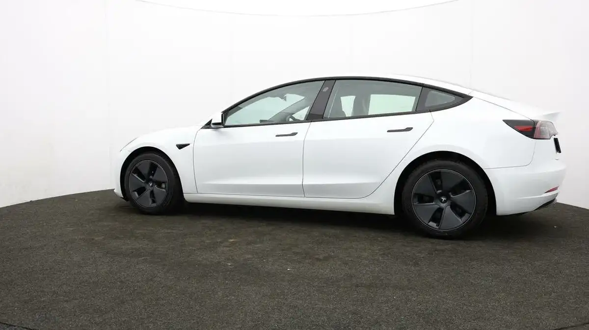 2021-tesla-model-3-e-long-range-4x4-big-65