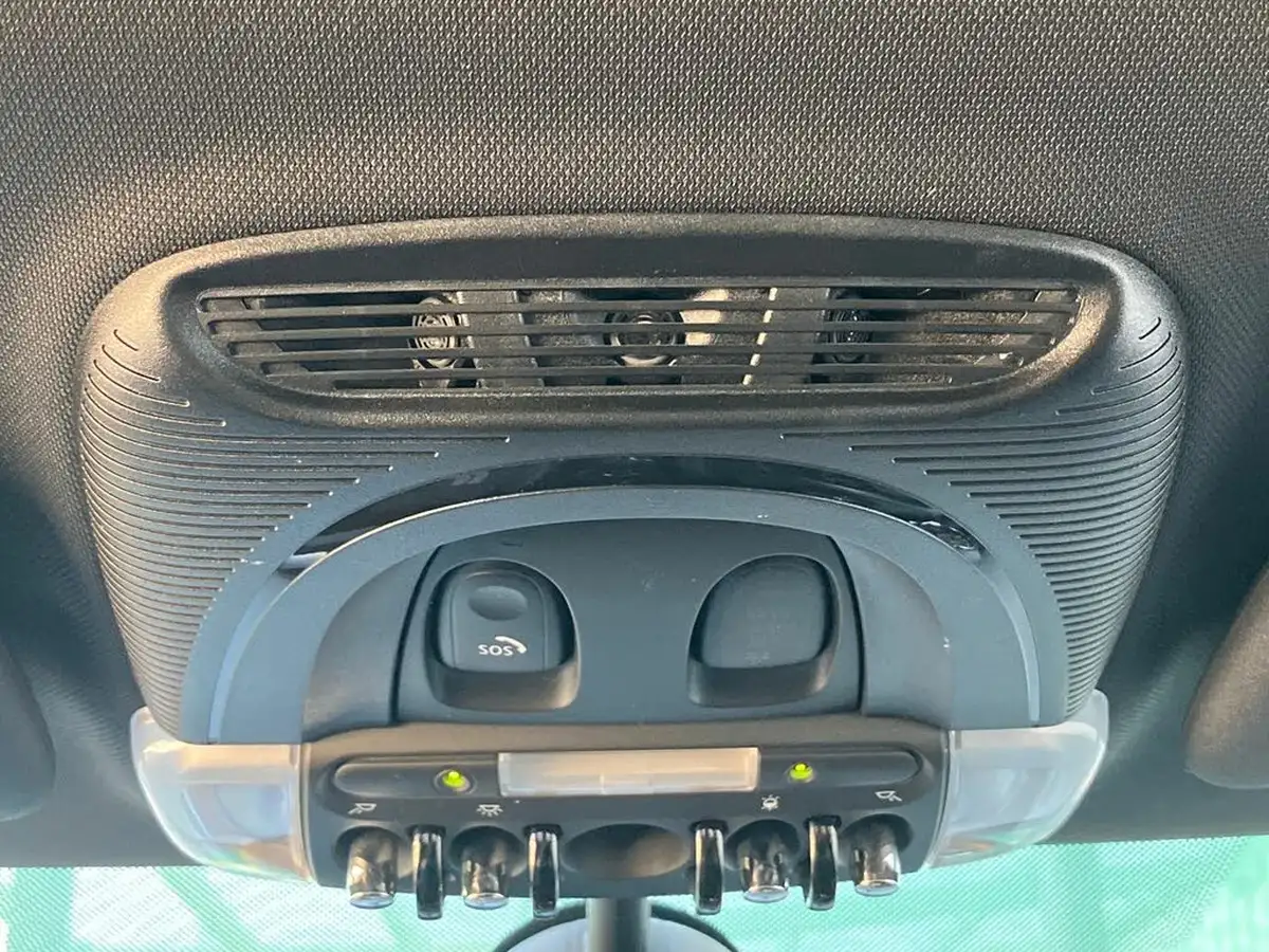 2021-mini-cooper-20-cooper-s-sport-hatchback-3d-auto-big-29