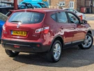 2013-nissan-qashqai-16-acenta-small-4