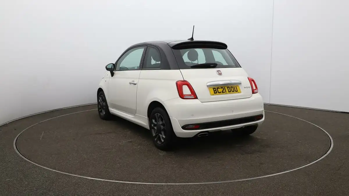 2021-fiat-500-10-hey-google-big-51