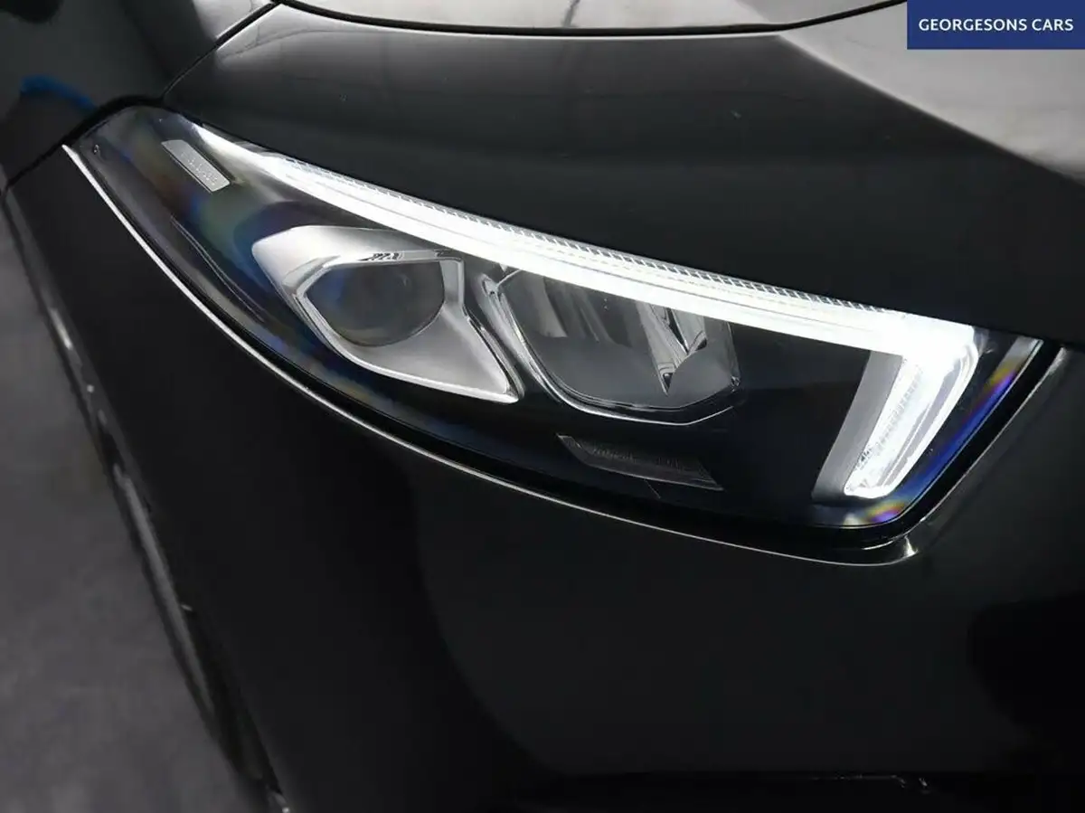 2020-mercedes-benz-a-class-13-a200-amg-line-hatchback-5d-big-11
