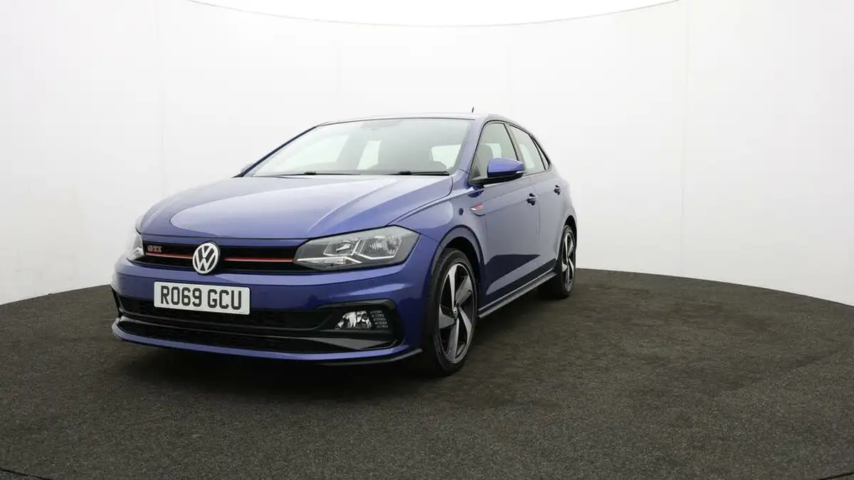2019-volkswagen-polo-20-tsi-gti-big-49