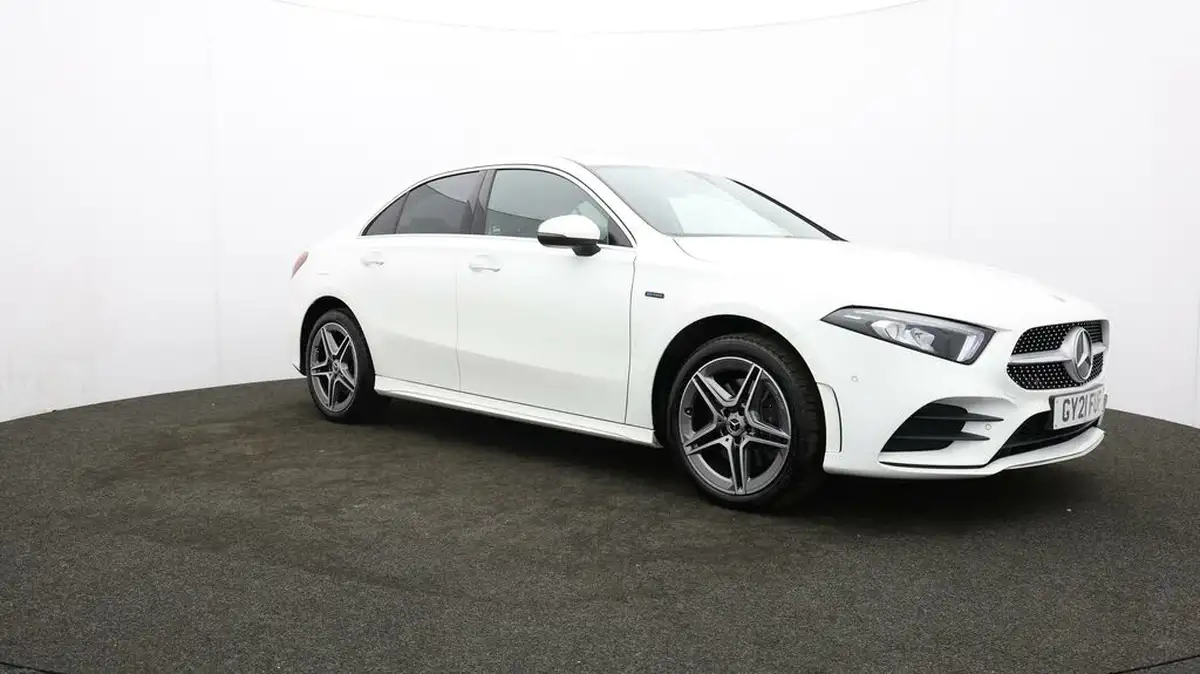 2021-mercedes-benz-a-class-13-a250e-amg-line-premium-saloon-4d-big-38