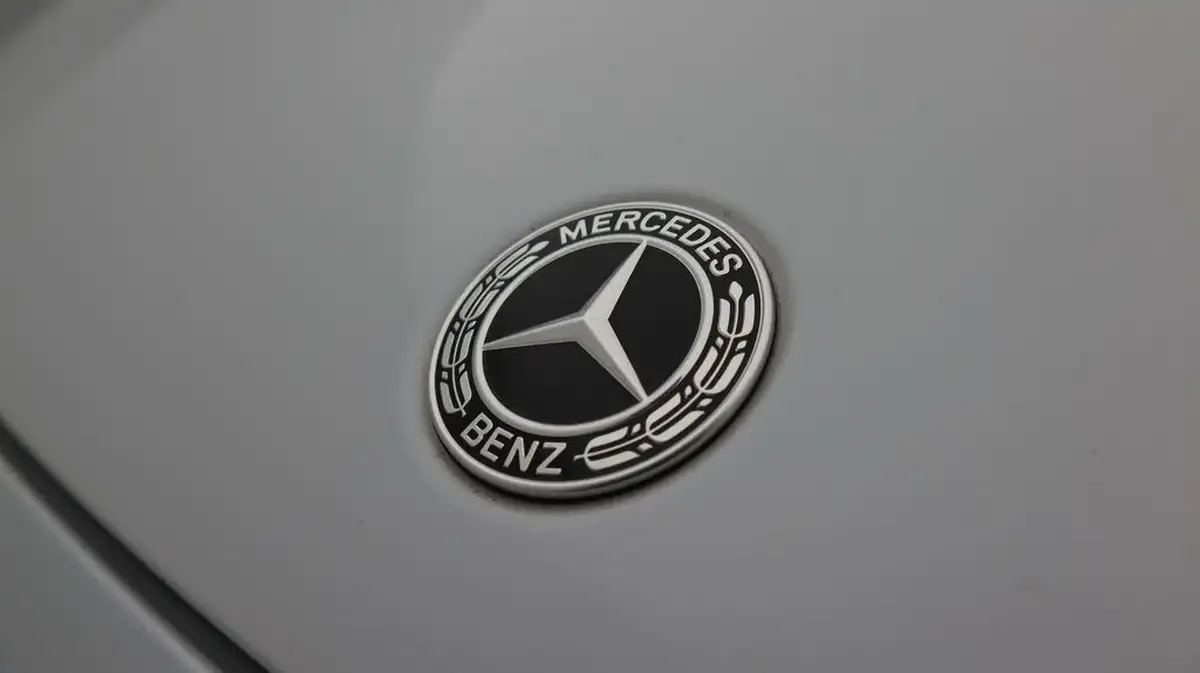 2022-mercedes-benz-gla-class-13-gla-180-amg-line-premium-big-20