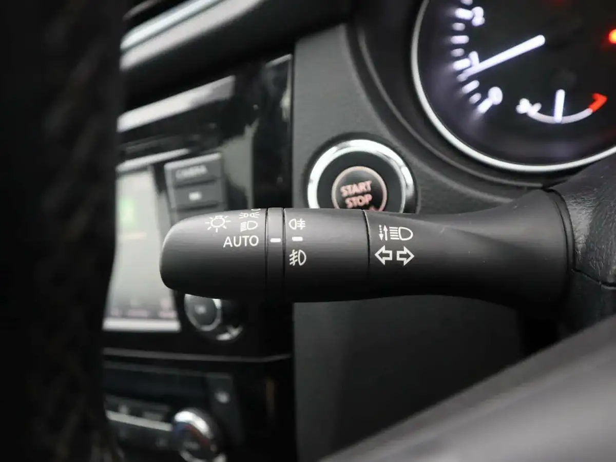 2021-nissan-qashqai-13-dig-t-n-motion-140ps-big-21