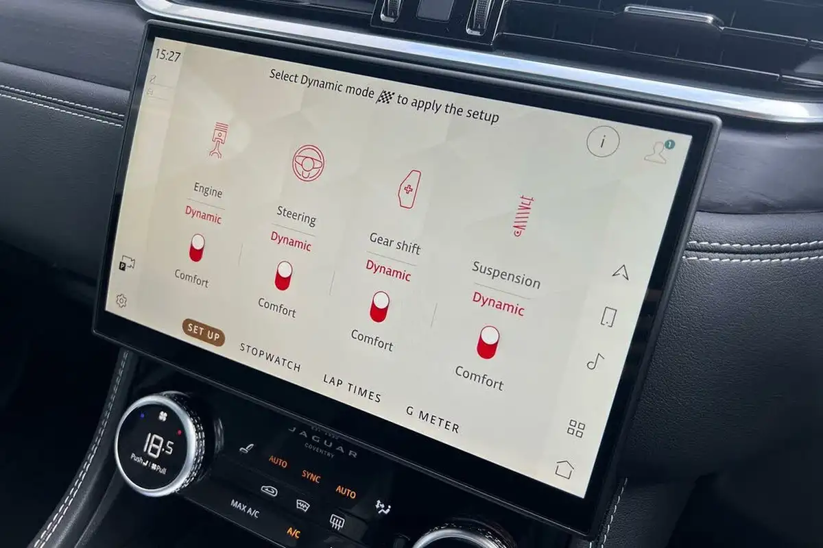 2024-jaguar-f-pace-20-d200-r-dynamic-hse-black-big-49