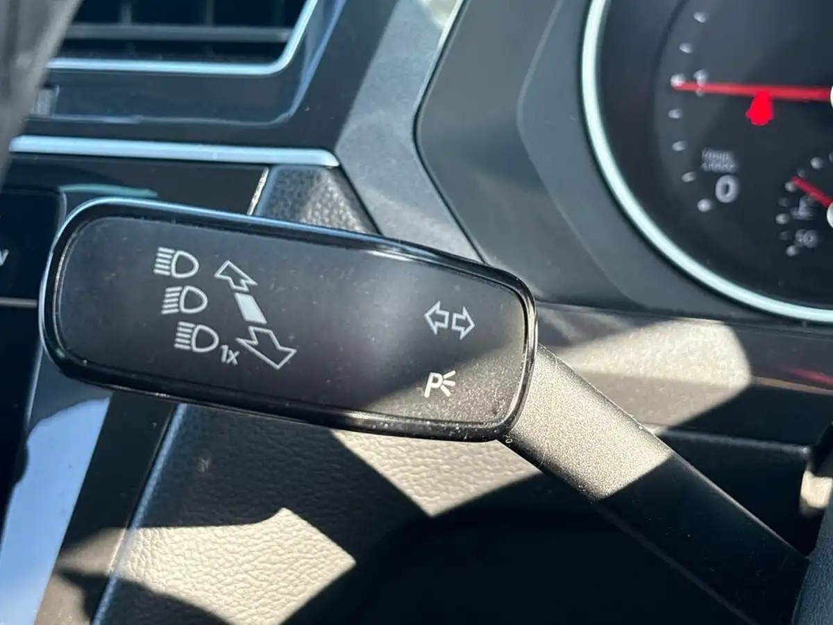 2019-volkswagen-tiguan-20tdi-match-150ps-big-23