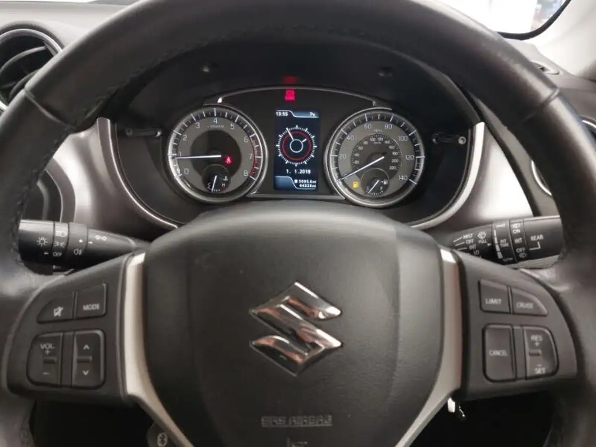 2019-suzuki-vitara-10-boosterjet-sz4-big-18