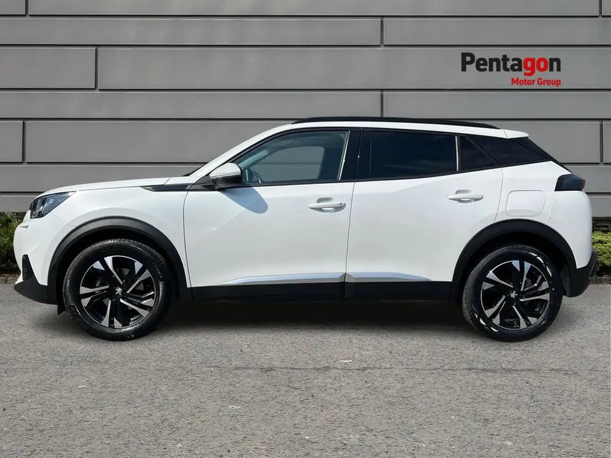 2020-peugeot-2008-suv-12-puretech-allure-premium-100bhp-big-11