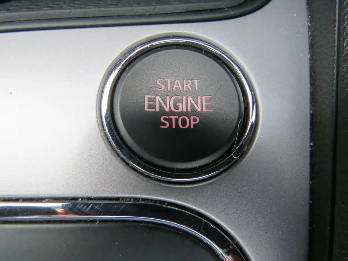 2019-seat-leon-20-tsi-xcellence-lux-estate-big-63