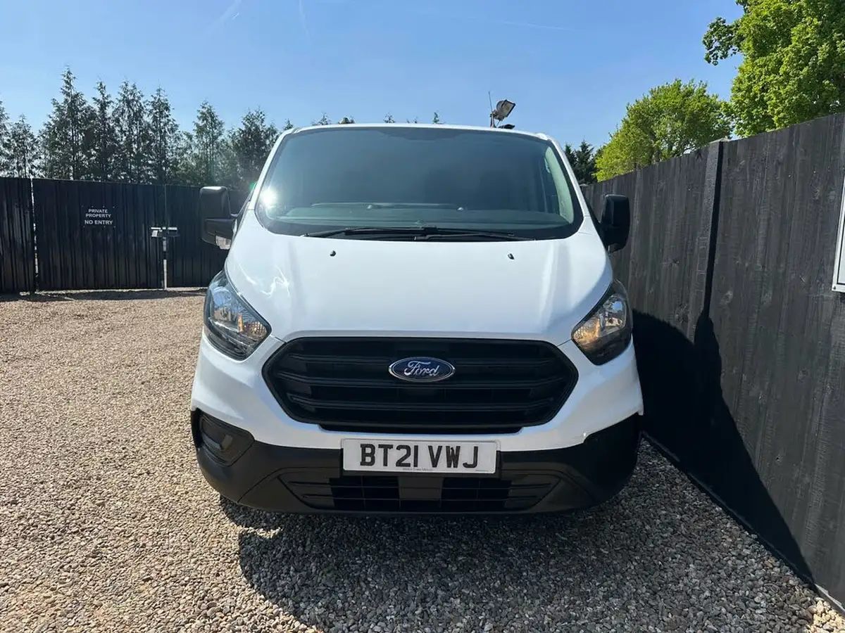 2021-ford-transit-custom-20tdci-300-l1h1-leader-105pseu6dt-panel-van-big-5