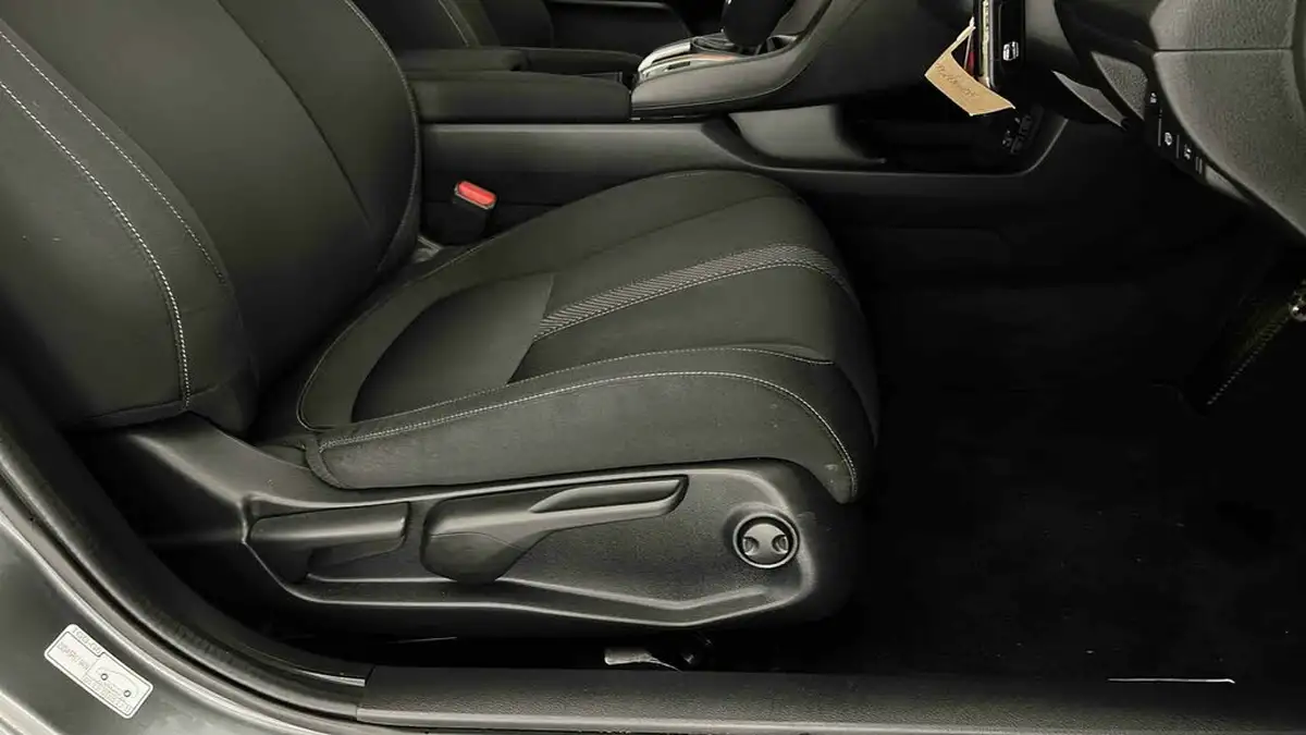 2020-honda-civic-15-vtec-turbo-sport-ss-big-30