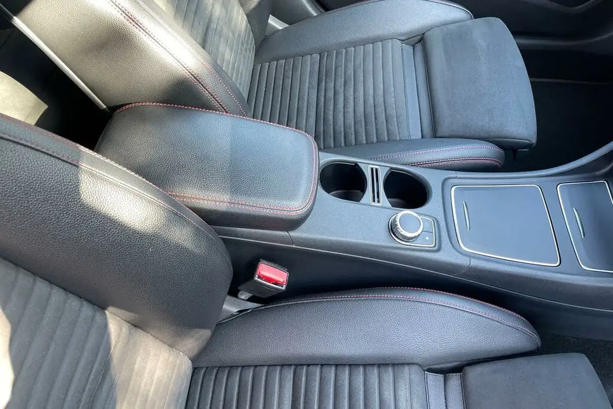 2019-mercedes-benz-gla-class-16-gla-200-amg-line-premiumss-7g-dct-big-39