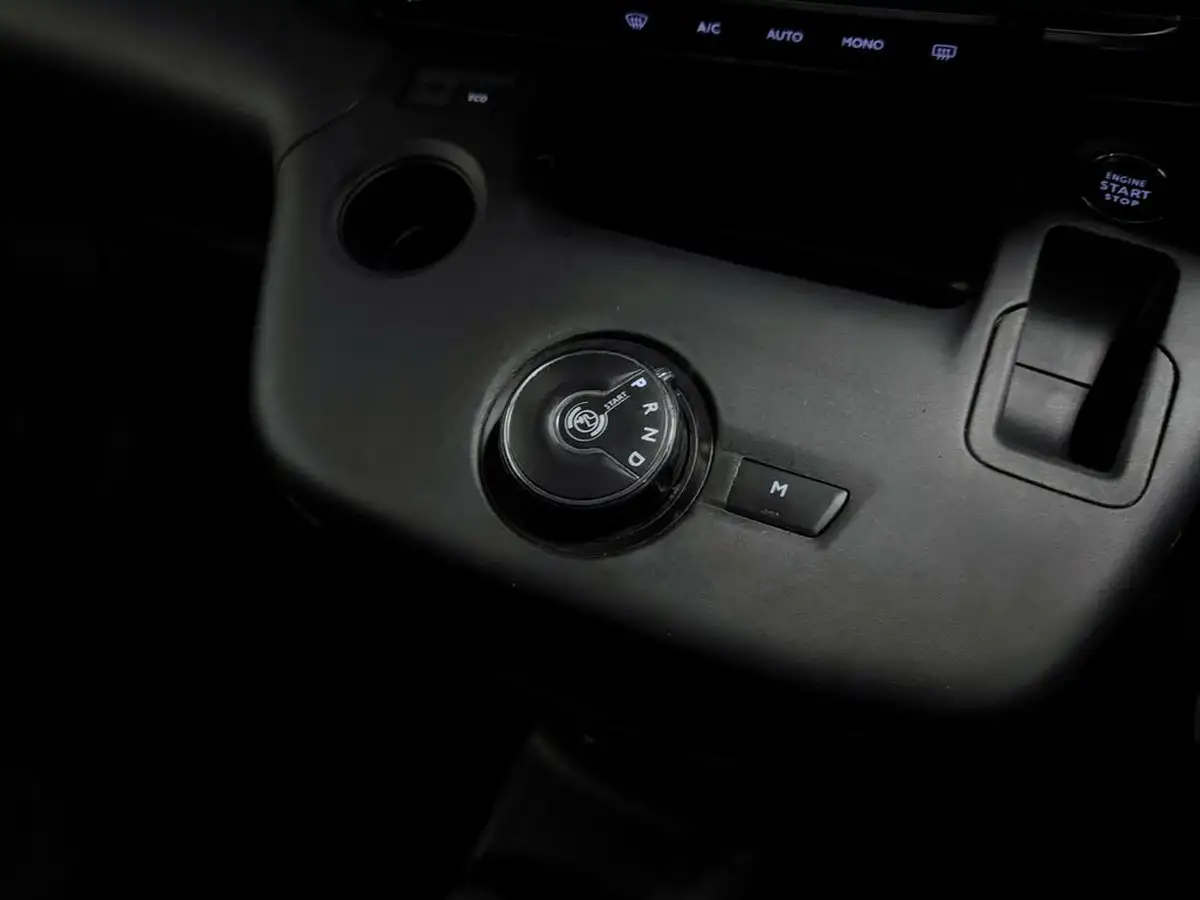 2020-vauxhall-combo-life-12i-elite-big-24