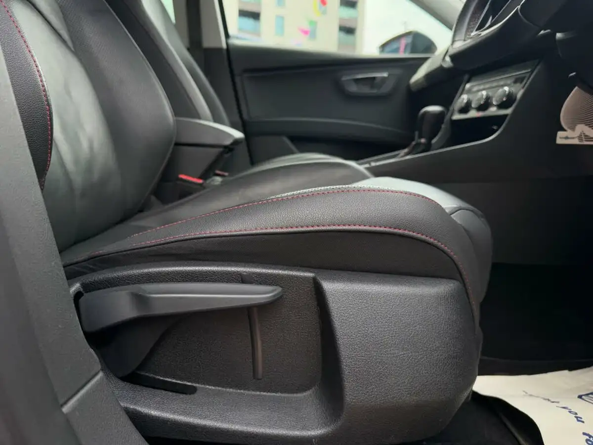 2019-seat-leon-15-tsi-evo-fr-sport-150ps-hatchback-dsg-big-24