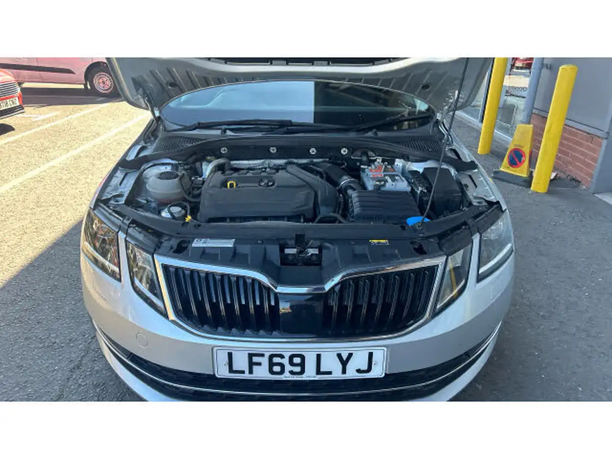 2019-skoda-octavia-15-tsi-se-l-estate-dsg-big-7