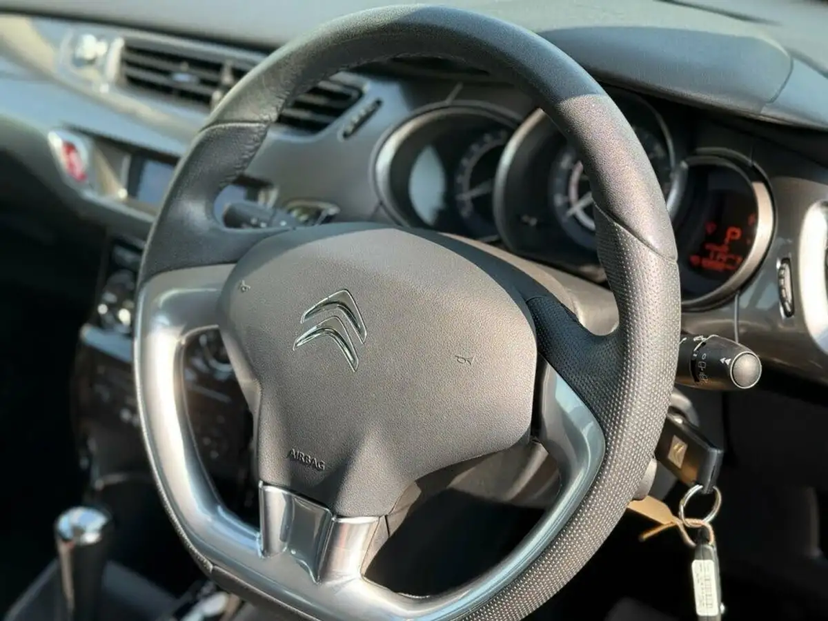 2013-citroen-c3-16-exclusive-16v-auto-big-37