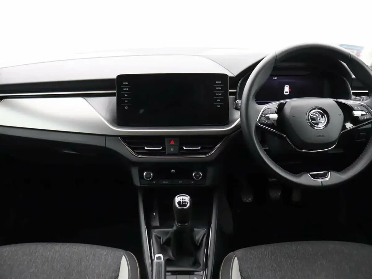 2022-skoda-scala-10-tsi-se-l-109ps-big-12