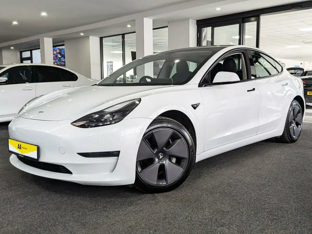 2021-tesla-model-3-e-standard-plus-big-4