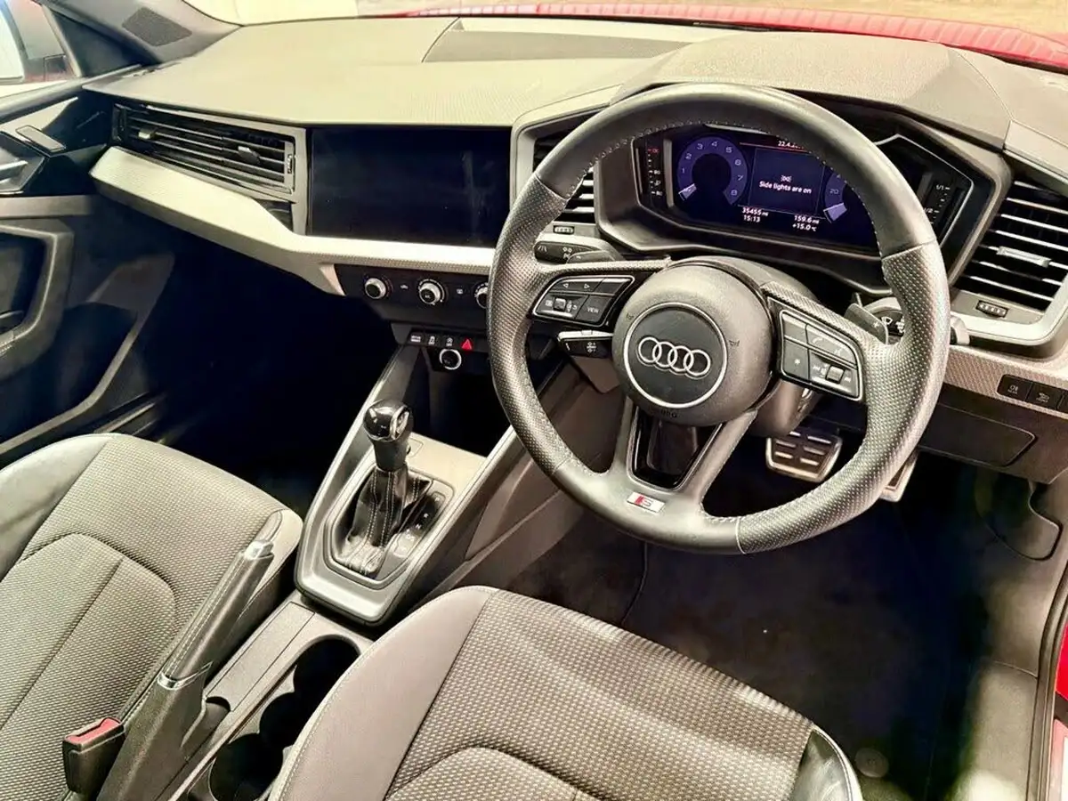 2019-audi-a1-20-40-tfsi-s-line-competition-big-11