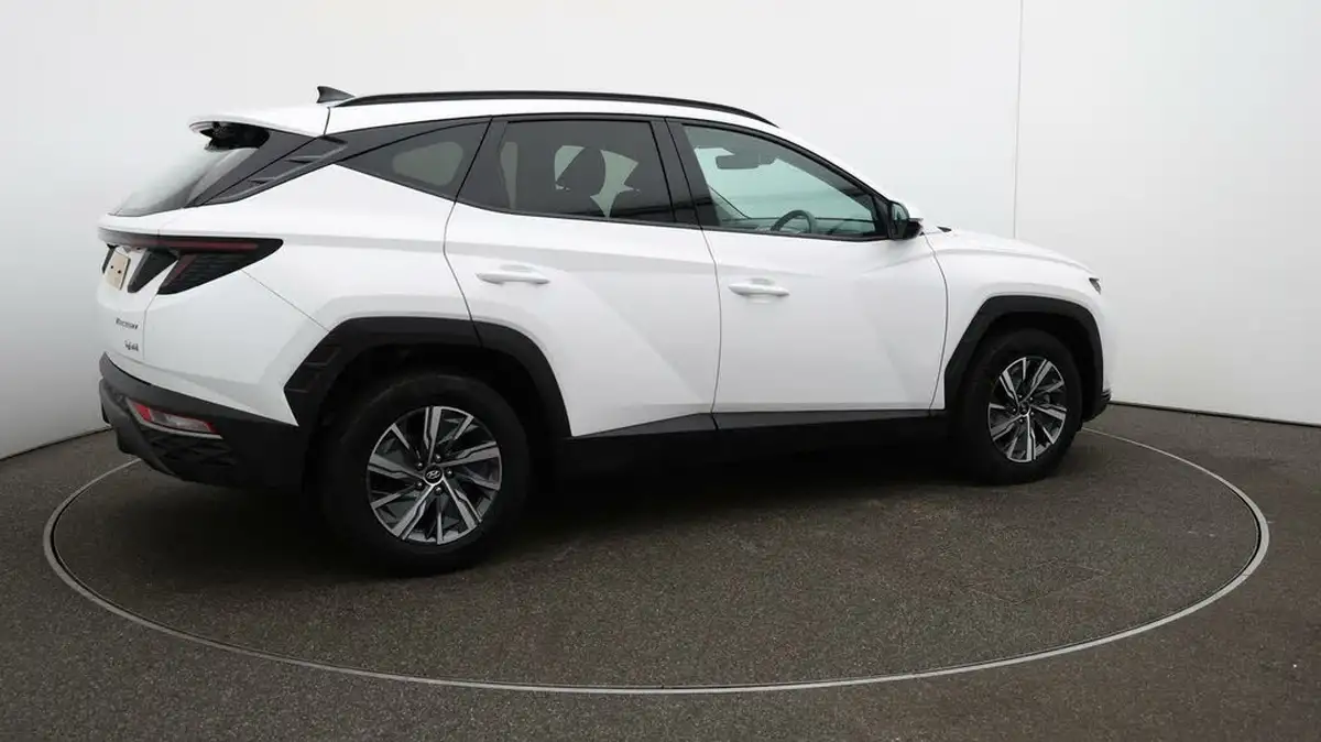 2023-hyundai-tucson-16-t-gdi-se-connect-230ps-hybrid-auto-big-44
