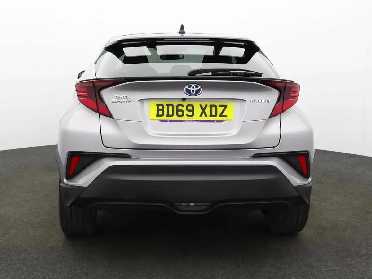2020-toyota-c-hr-18-vvt-i-dynamic-big-2