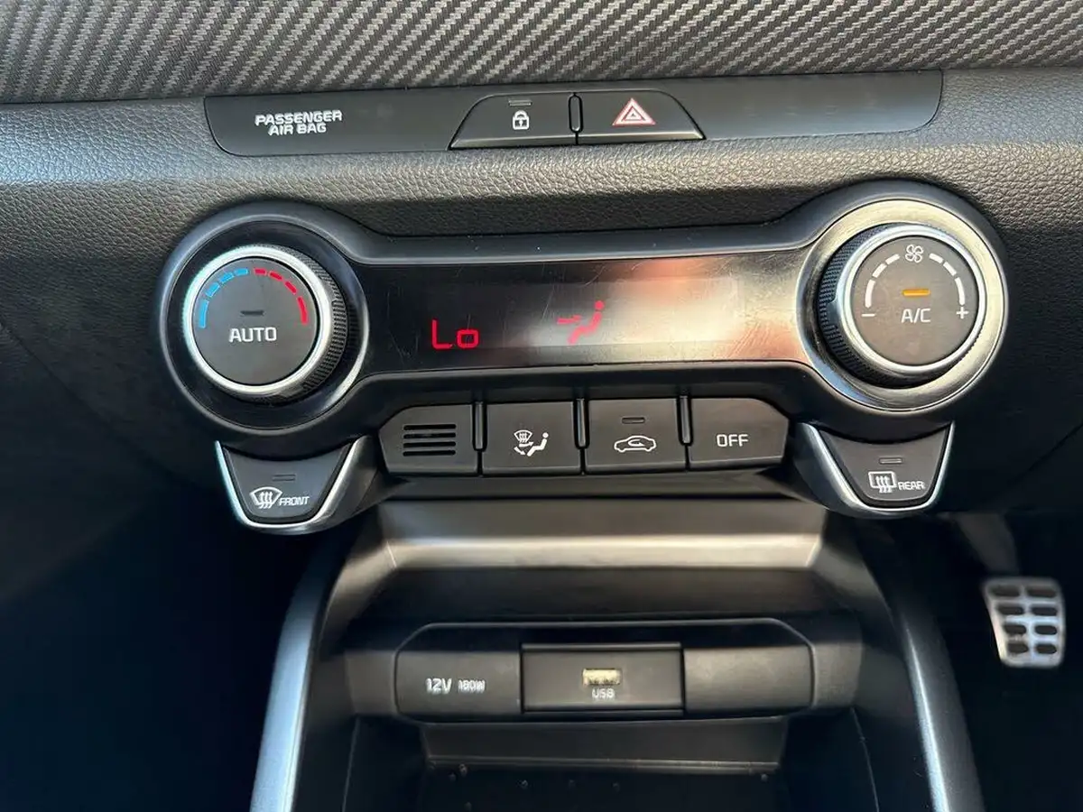 2022-kia-stonic-10-t-gdi-gt-line-118bhp-48v-big-26