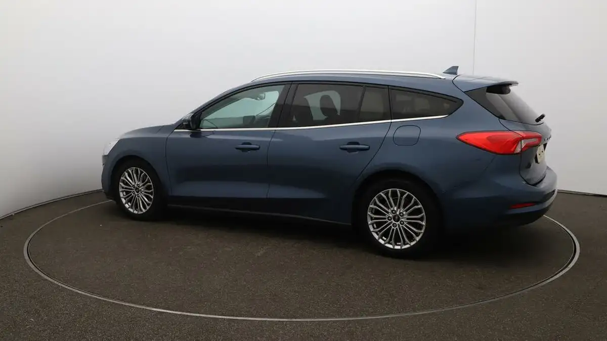 2019-ford-focus-10t-titanium-x-estate-auto-big-37