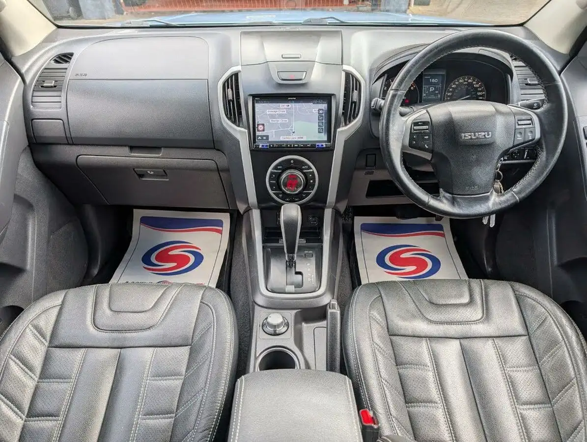 2016-isuzu-d-max-25td-centurion-big-3