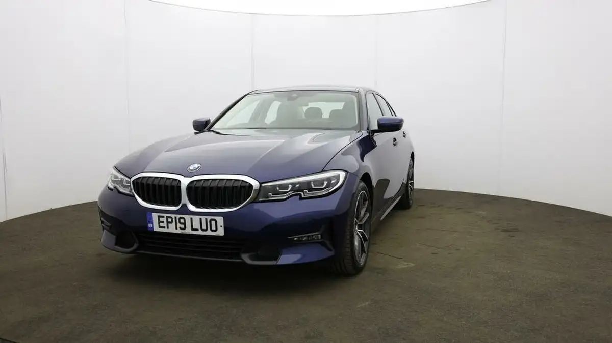 2019-bmw-3-series-20td-320d-sport-188bhp-saloon-4d-auto-big-31