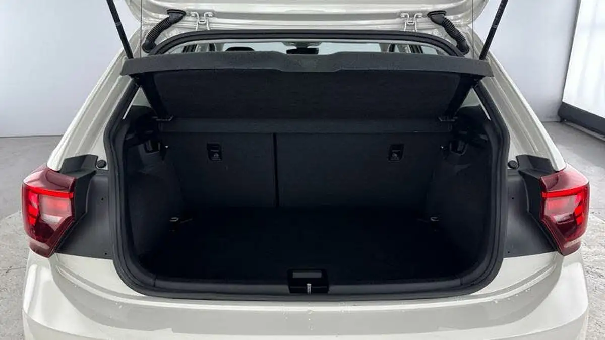 2024-volkswagen-polo-10-tsi-life-big-28