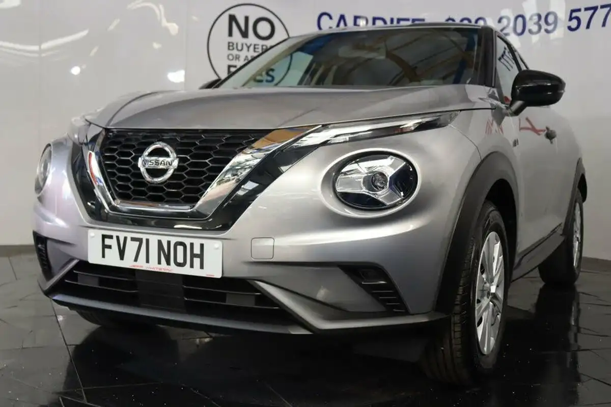 2021-nissan-juke-10-dig-t-visia-big-8