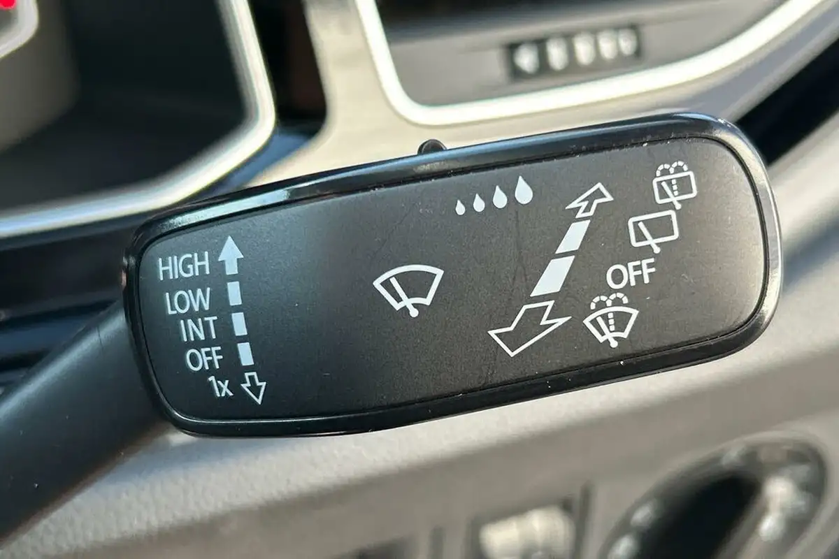 2022-volkswagen-taigo-10-tsi-r-line-dsg-big-54
