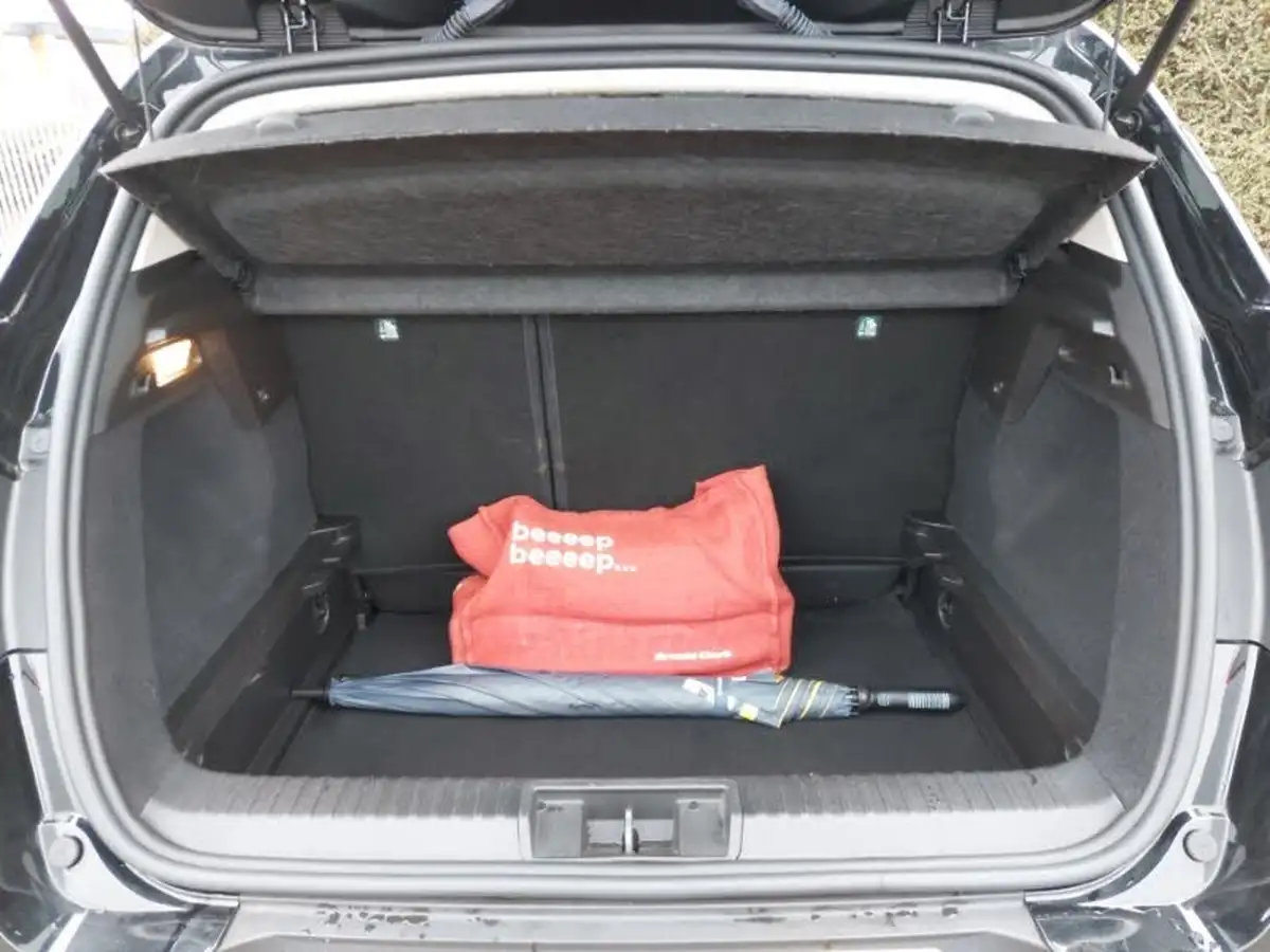 2022-renault-captur-13-tce-iconic-edition-edc-auto-big-7