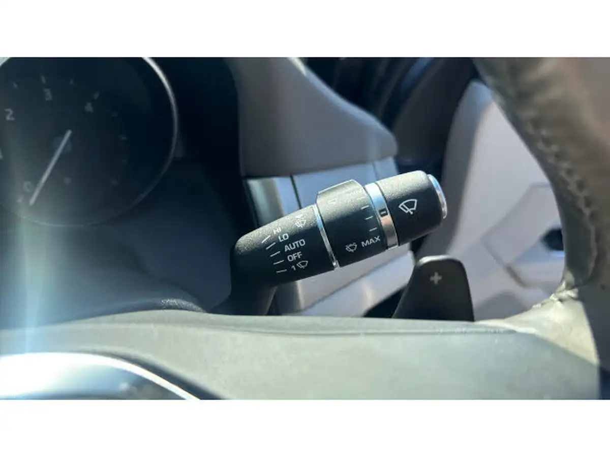 2017-jaguar-xf-20td-portfolio-180ps-saloon-4d-1999cc-auto-big-27