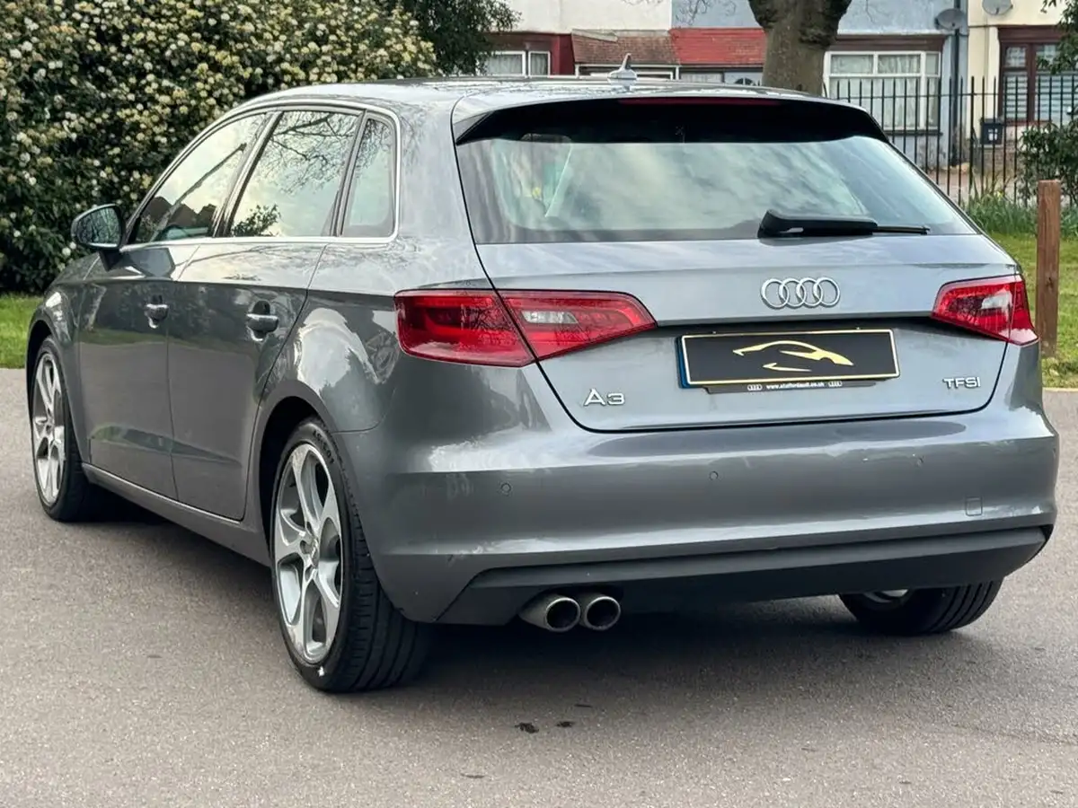 2013-audi-a3-18-tfsi-sportback-5d-1798cc-s-tronic-13my-big-8