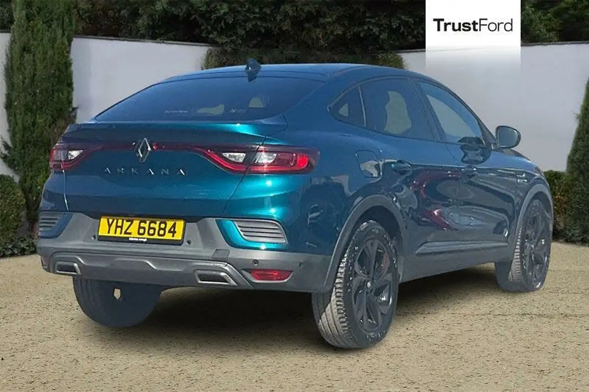 2022-renault-arkana-13-tce-rs-line-big-3