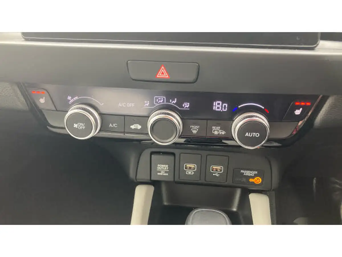 2020-honda-jazz-15-i-mmd-ex-big-21