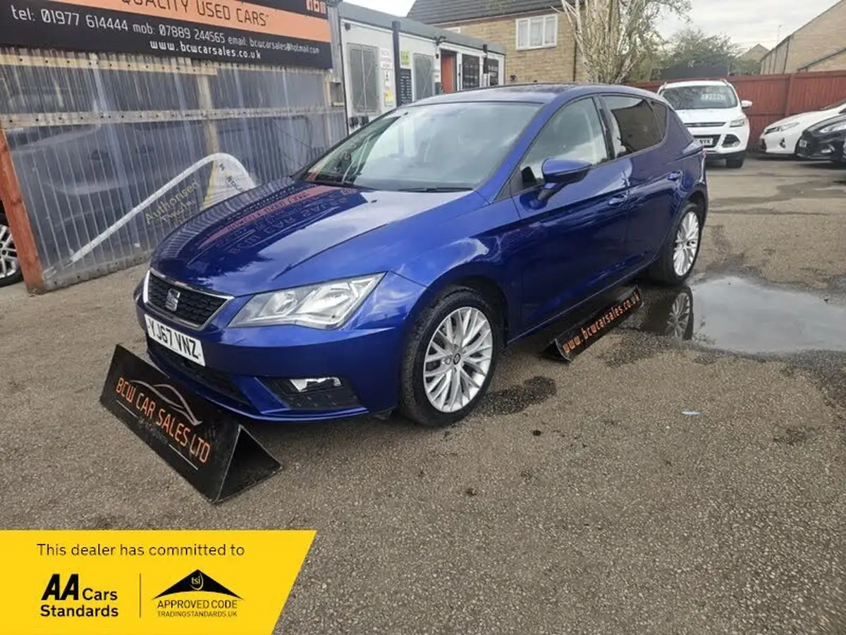 2017-seat-leon-12-tsi-se-dynamic-technology-hatchback-big-0