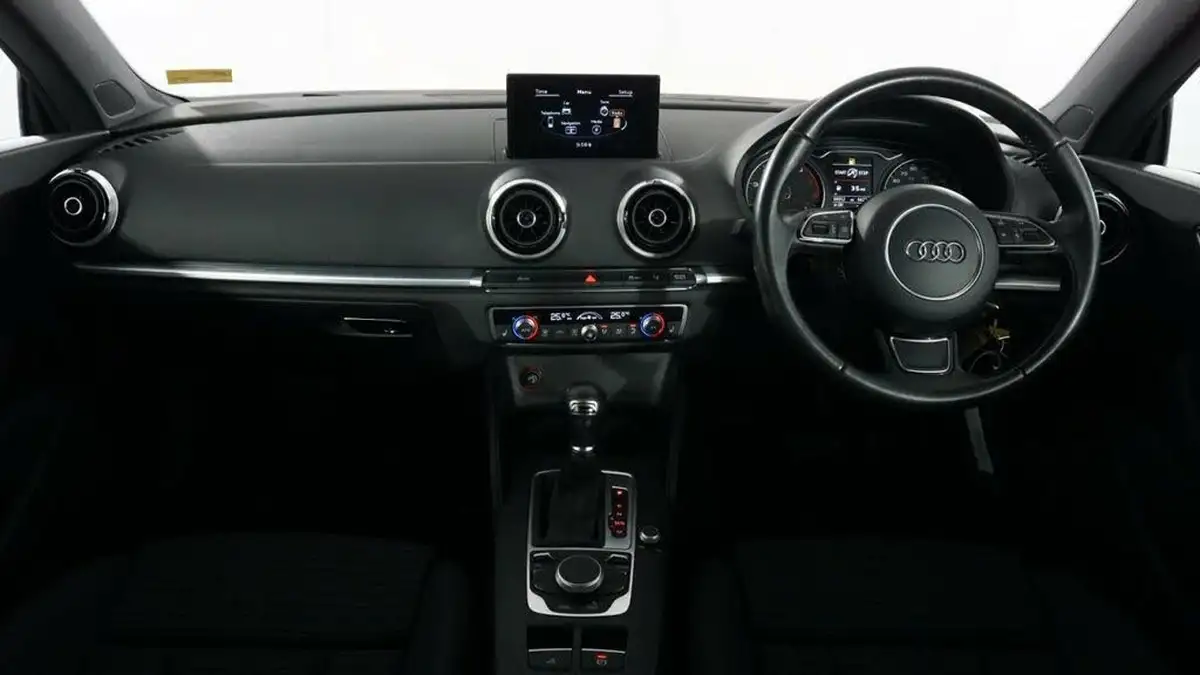 2015-audi-a3-cabriolet-14-sport-tfsi-150ps-cod-s-tronic-big-15